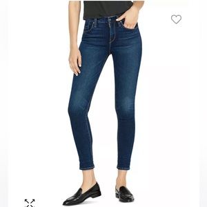 Nico Mid Rise Ankle Skinny Jeans